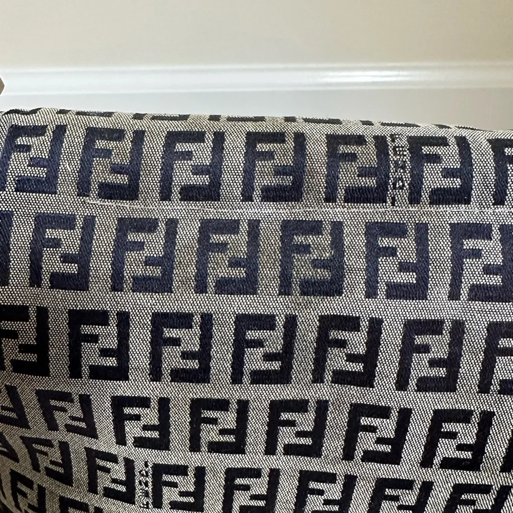 FENDI Zucchino Mamma Baguette Shoulder Handbag Canvas & White Leather - Picture 8 of 11